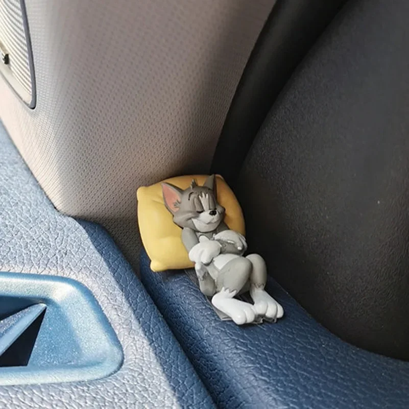 Charming Tom and Jerry Sleeping Pose Ornament - Cute Desk or Car Dashboard Decoration
