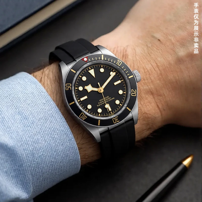 20mm 22mm ソフトラバーストラップ チューダー ブラックベイ パンダ