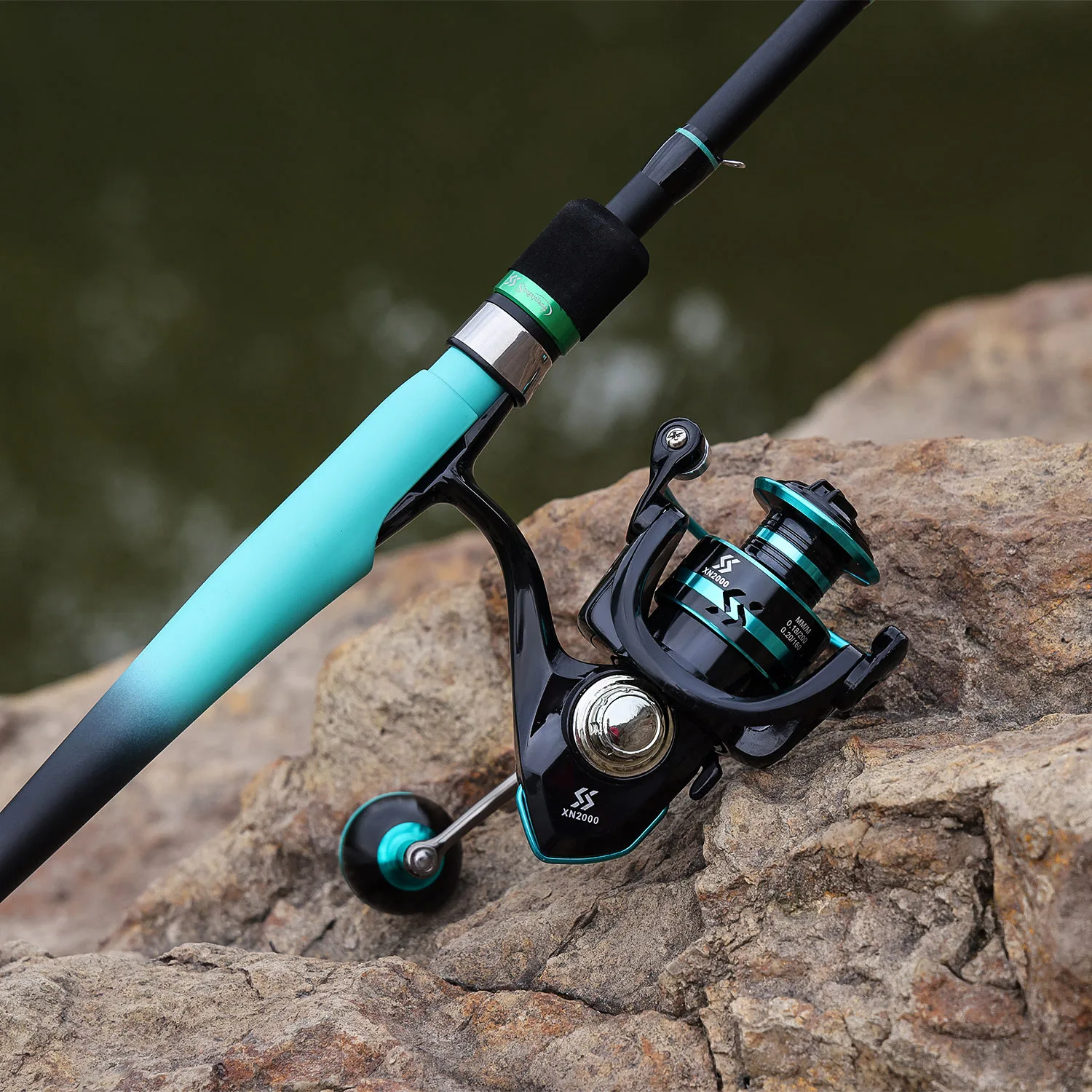 Canne à pêche 1,68/1,8 m en fibre de carbone ultra légère