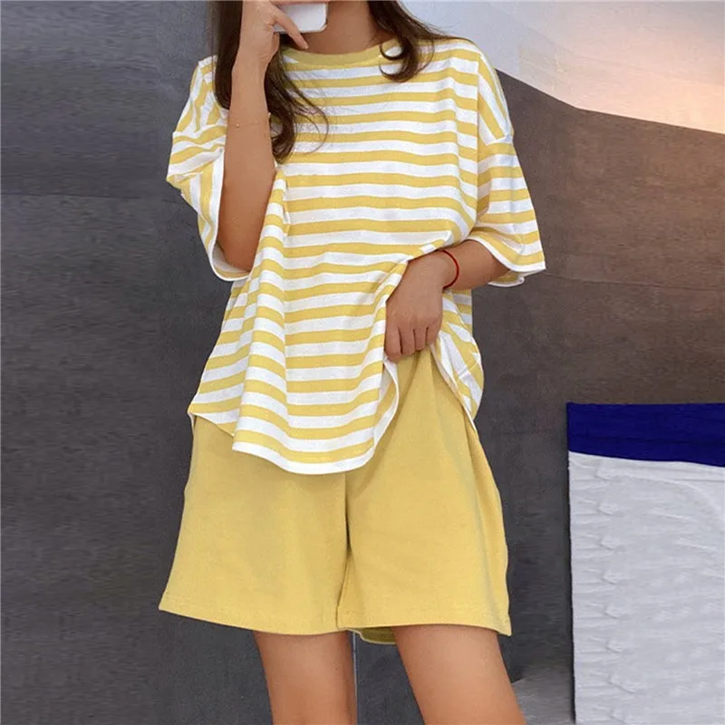 

Short Sleeve Set Ladies Pajamas with Chest Pad Women Summer Pajama Sets Printed Sleepwear Casual Pajamas Home Suit