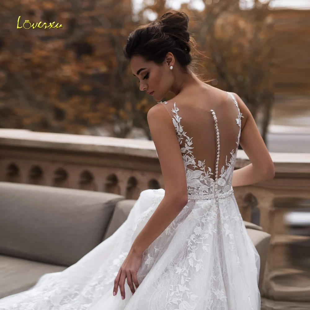 

Loverxu Boho Wedding Dresses 2024 O-Neck Sleeveless Robe De Mariee Lace Appliques A-Line Court Train Elegant Vestido De Novia