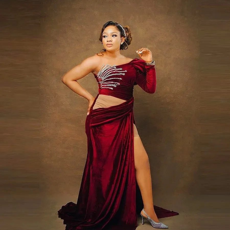 Wine Red Velvet Sexy Backless Single Rotator Sleeve Decorazione Speciale Mermaid Side Fessura Formale Party Ball Ladies Evening Dress