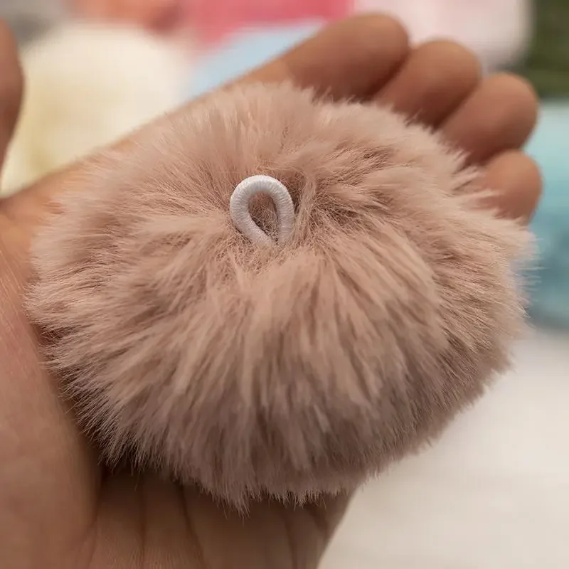 4 Stück Kunst-Rex-Kaninchenfell-Pompom-Kugeln, 8 cm, künstliche, flauschige, weiche Pompons, DIY-Pompons, Hochzeitsdekoration, Nähen, Bastelbedarf, Geschenke – Detail 5