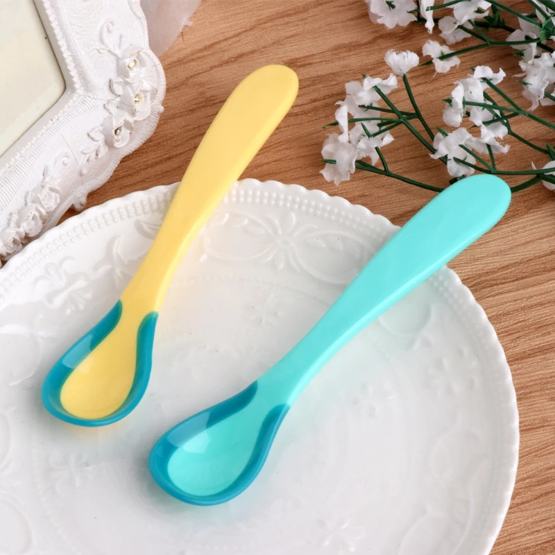 Silicone feeding spoon silicone cutlery set learning spoons baby cutlery Soft silicone baby feeding spoon candy color temperature sensing spoon children baby spoons feeding dishes feeder