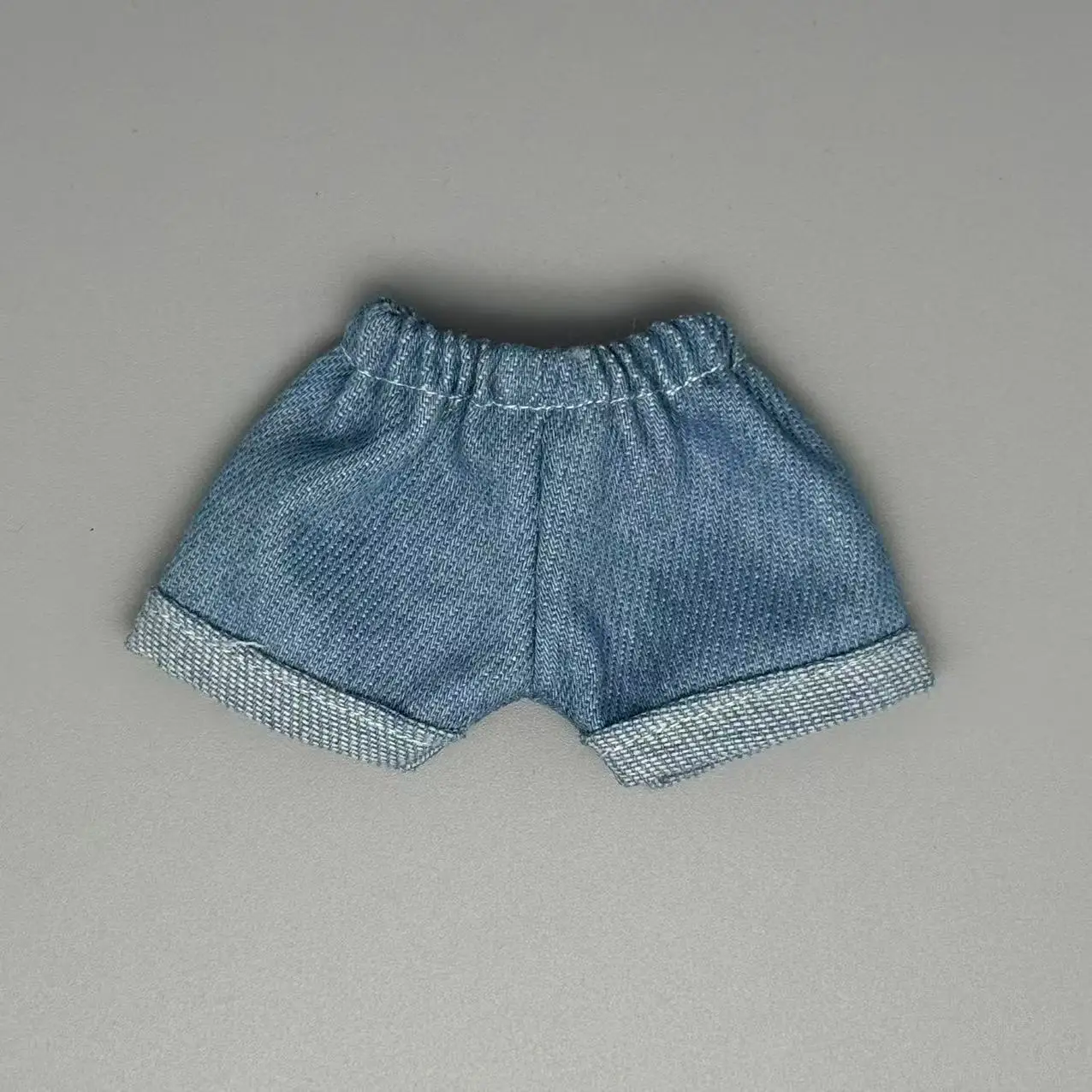 Nur Kleidung, keine Puppen für 17 cm lange Labubu-Jeansshorts, 15 cm große Figur, universelle Labubu-Sommershorts, vielseitige und wechselbare Hose – Detail 5