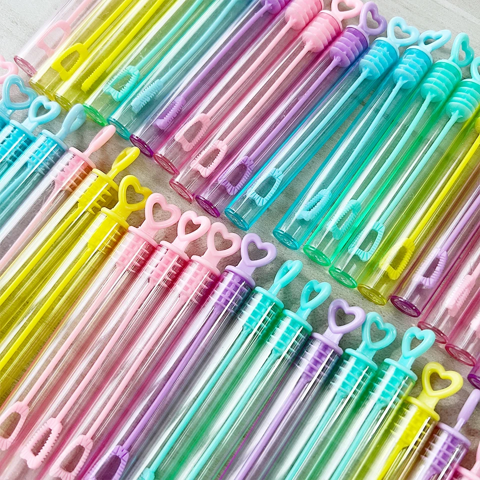 Set De 60 Pompas De Jabón Con Forma De Corazón - 6 Colores