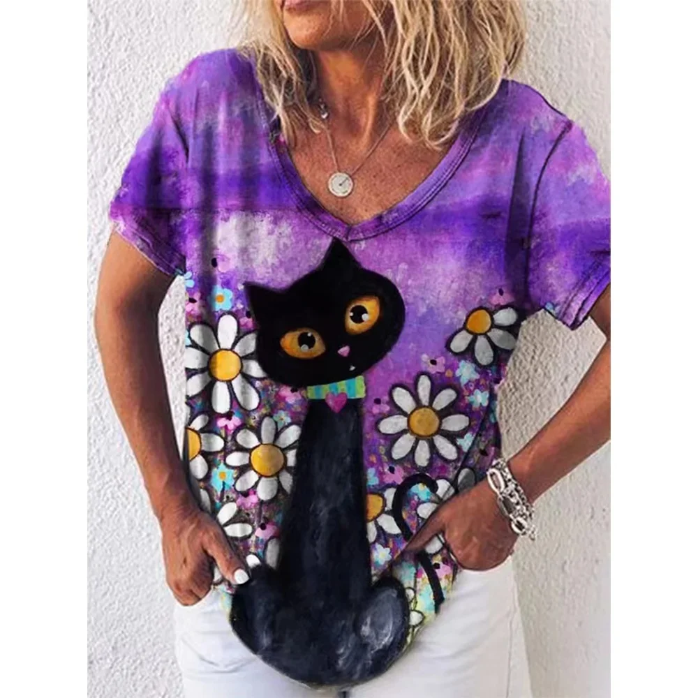 Рисунок 2 - Женская футболка с рисунком кошки