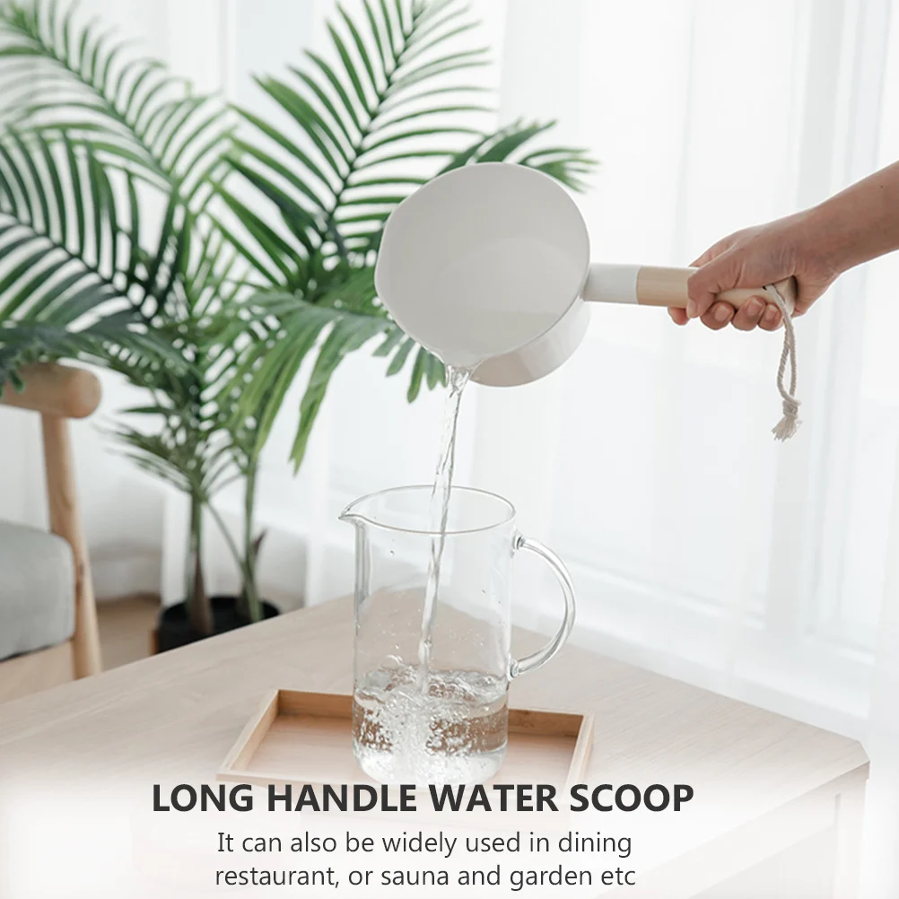 Ladle Kitchen Water Bath Spoon Scoop Bucket Japanese-style Bailer Wood Long Handle Toddler Baby Bathtub