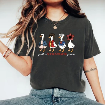 Just A Stranger Goose T-Shirt Funny Goose Parody Shirt Women Short Sleeve Graphic Tee TV Series T-shirt Streetwear Women Tops 1