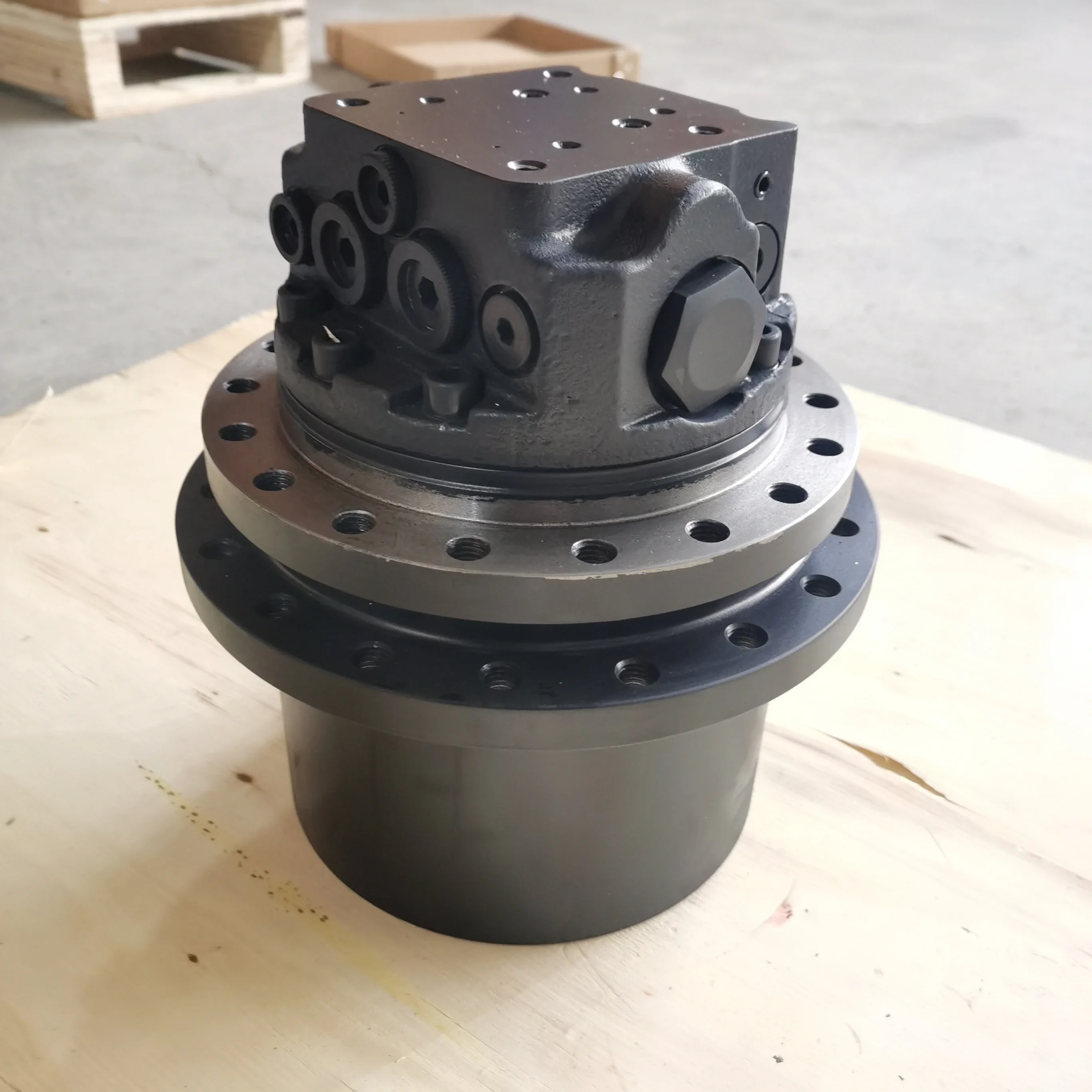 Excavator E32 Travel Motor  Final Drive 6698127