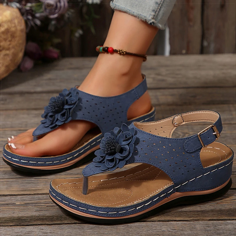 Women's Sandals Low Heels Sandals With Wedges Shoes Woman Sweet Sandals Summer 2025 Beach Shoes Summer Footwear Women Flip Flops