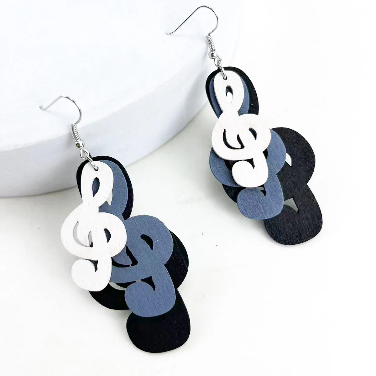 Многослойные градиентные деревянные серьги с музыкальными символами, модные женские серьги, яркие ювелирные изделия, подарок, наушники