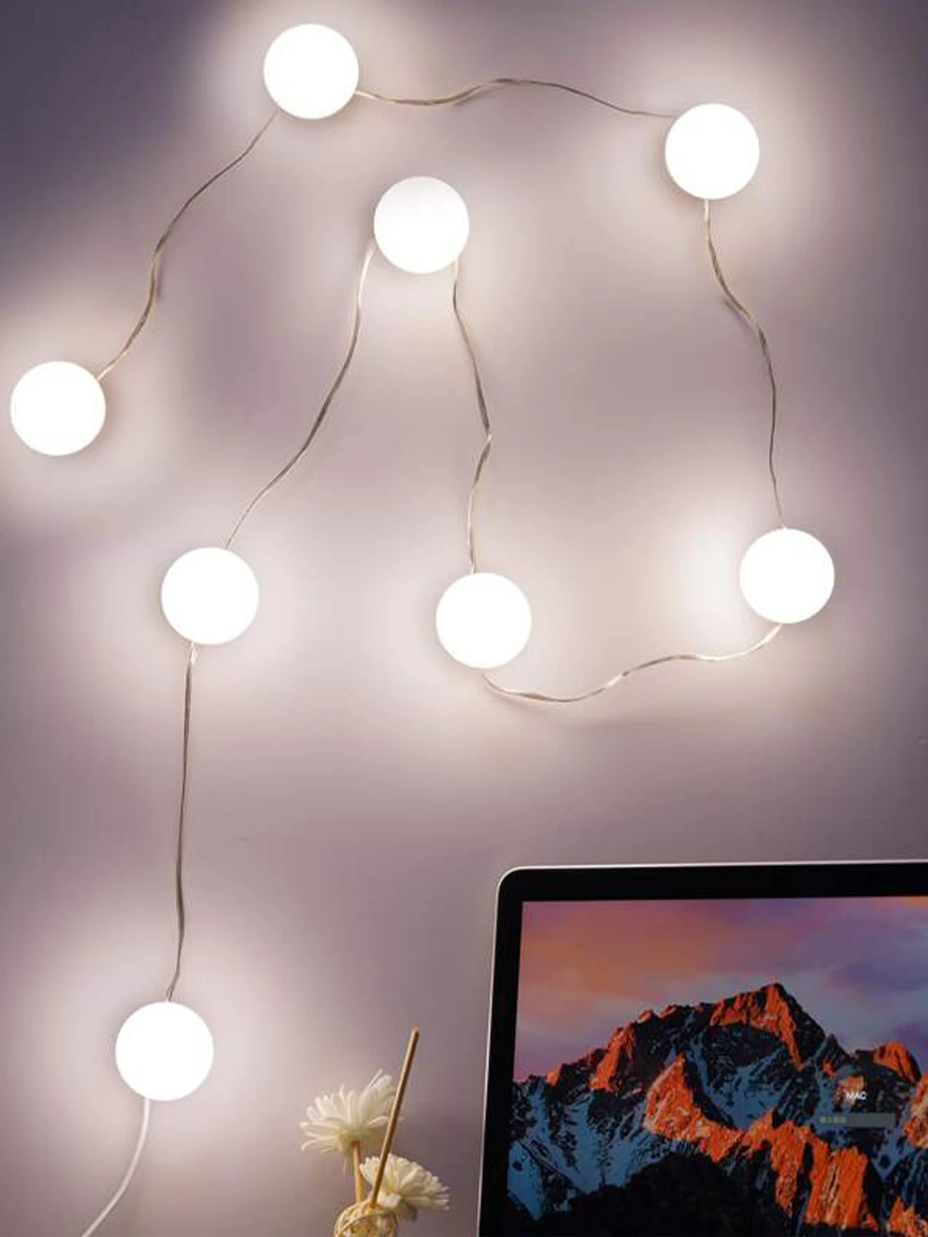 Makeup Mirror Lights LED Makeup Mirror Light Bulbs USB Charging Vanity Makeup Mirror Lights Bathroom Dressing Table Lighting Dimmable LED Wall Lamp