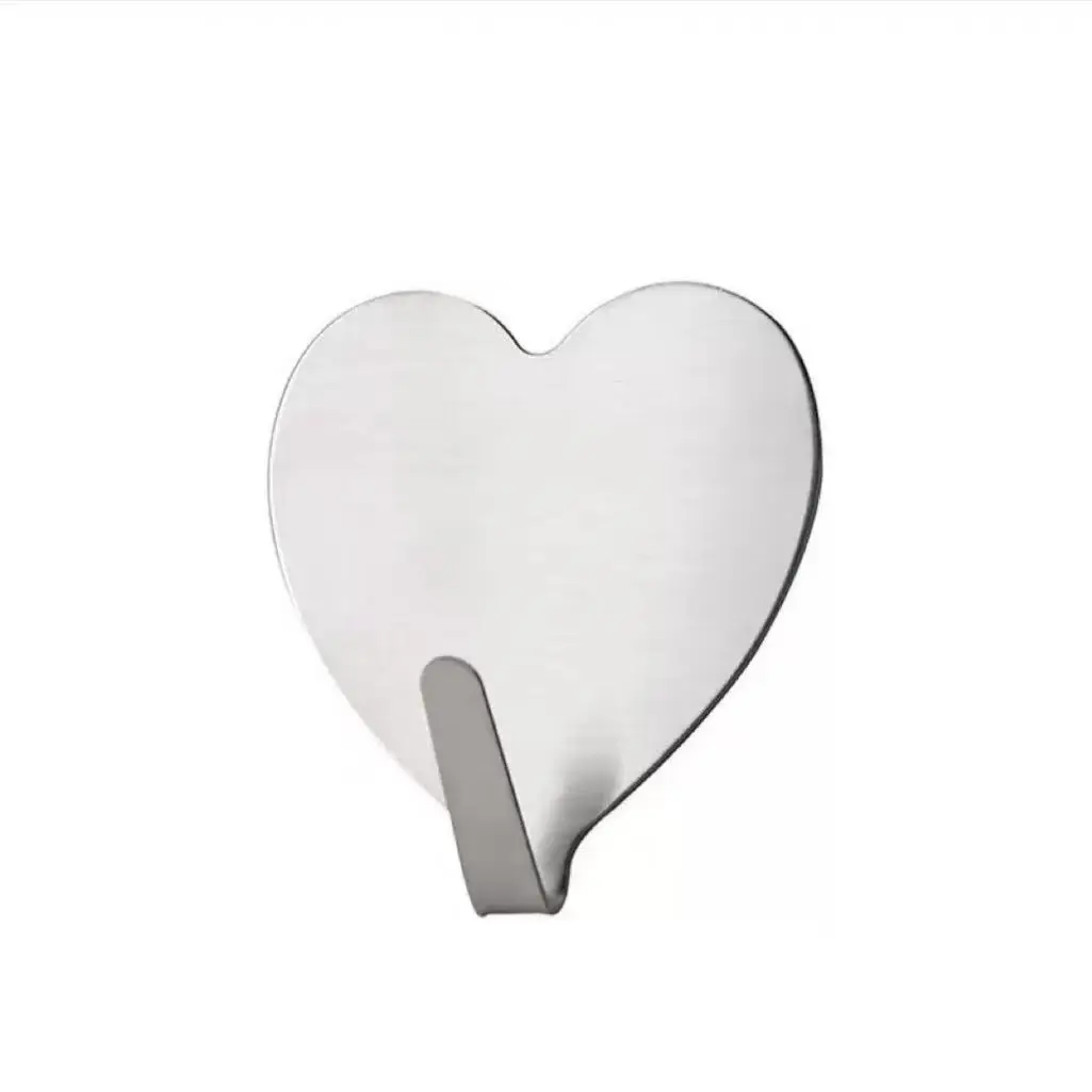 Chic Pink Heart Wall Hooks - Decorative Metal Key Holders