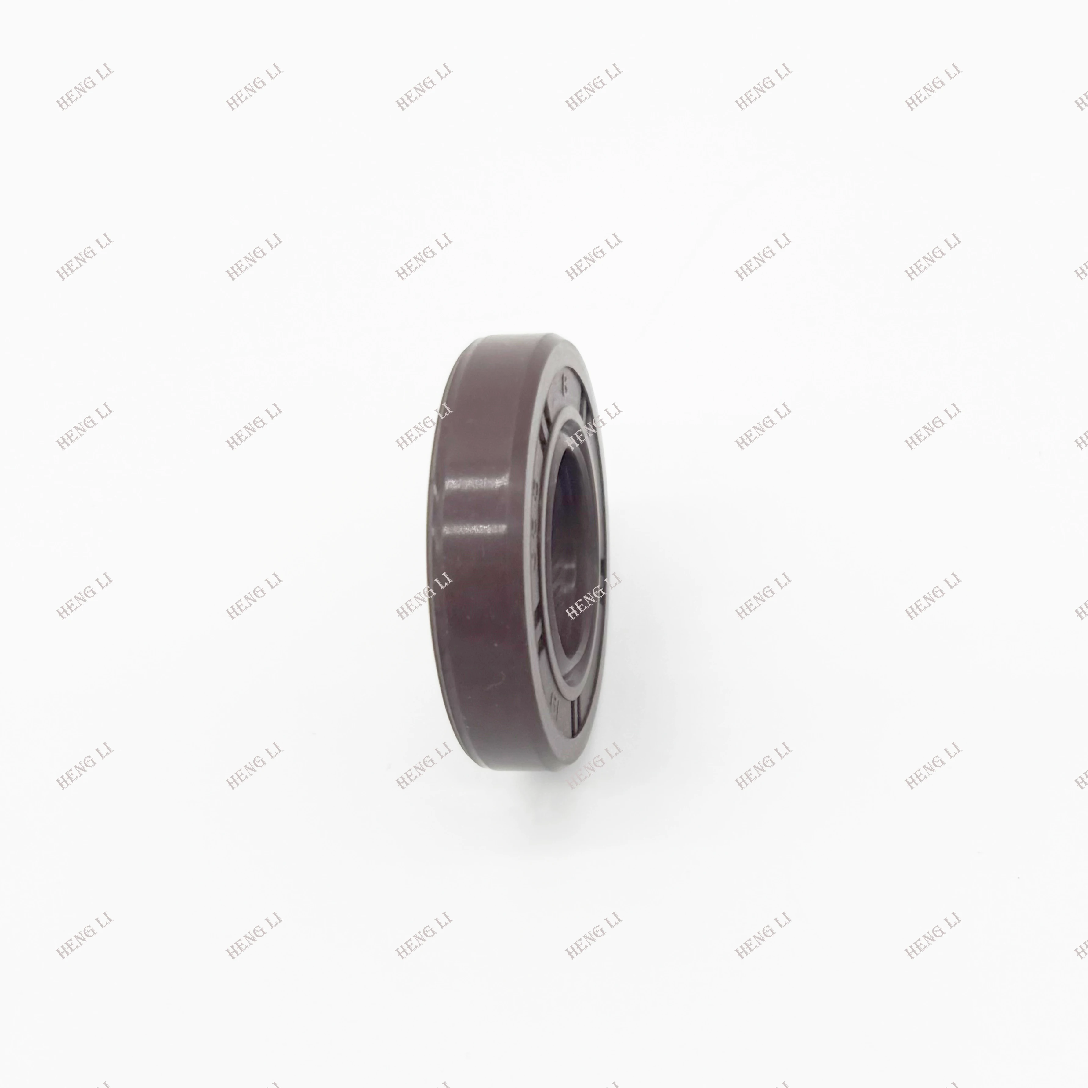 30711317 is suitable for Volvo XC90/XC60/S80 07 eccentric shaft oil seal/crankshaft front oil seal Hengli automotive parts
