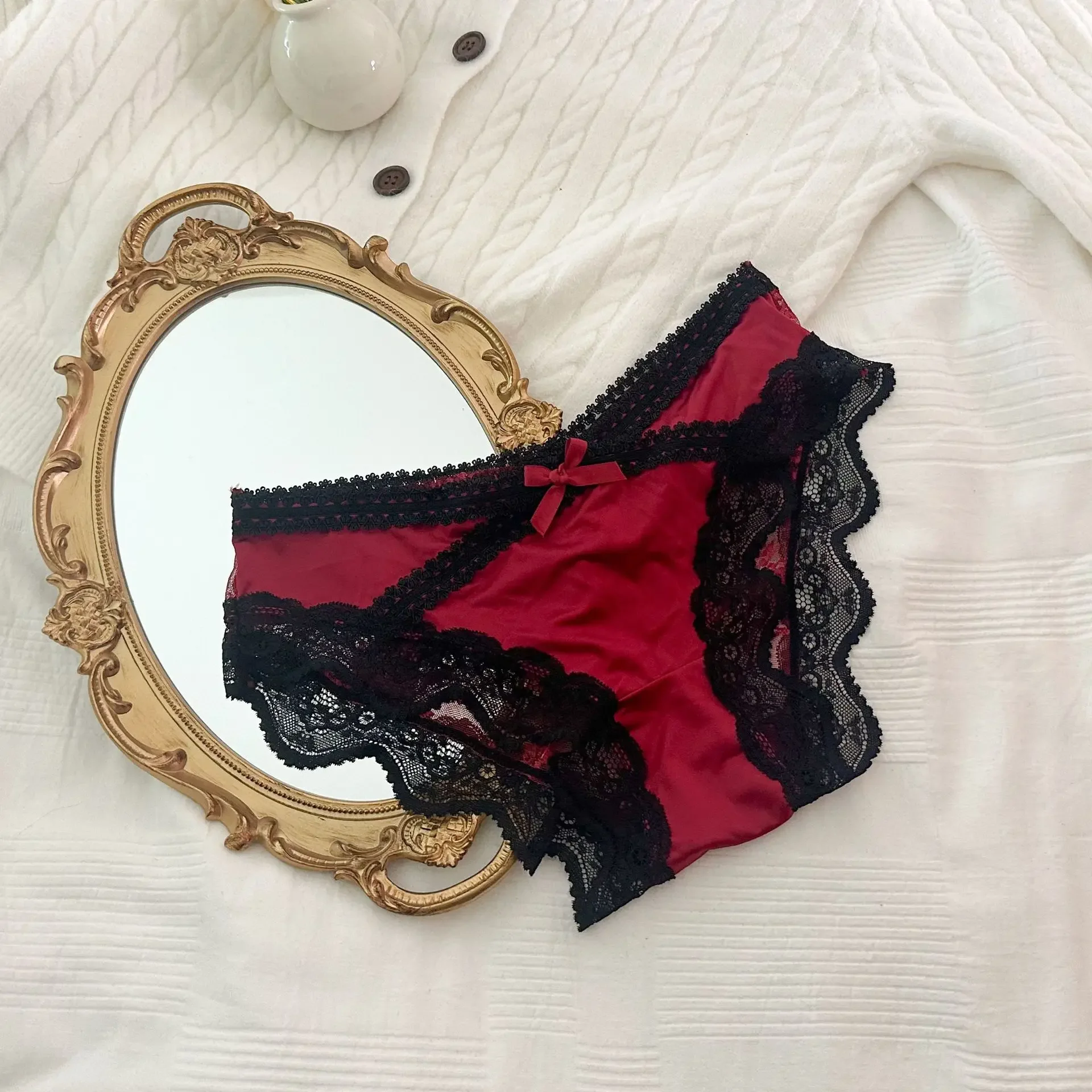 Satin Panelled Lace Briefs Sexy Women's Underwear Low-rise Panties Soft Briefs Comfortable Lingerie Трусы Женские