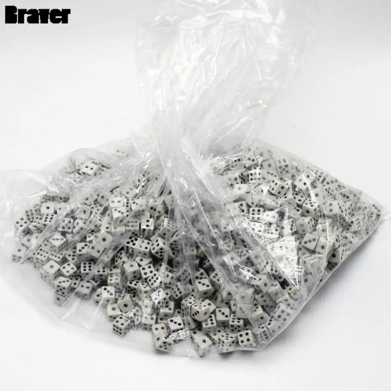 50 Pcs/Lot 8mm Plastic Gaming Dice Standard Six Sided Decider Party game dice,dice set,acrylic dice