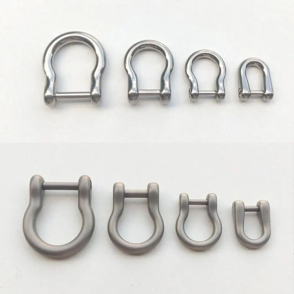 Premium Titanium Alloy Horseshoe Buckles - Versatile Outdoor Keychain Hooks