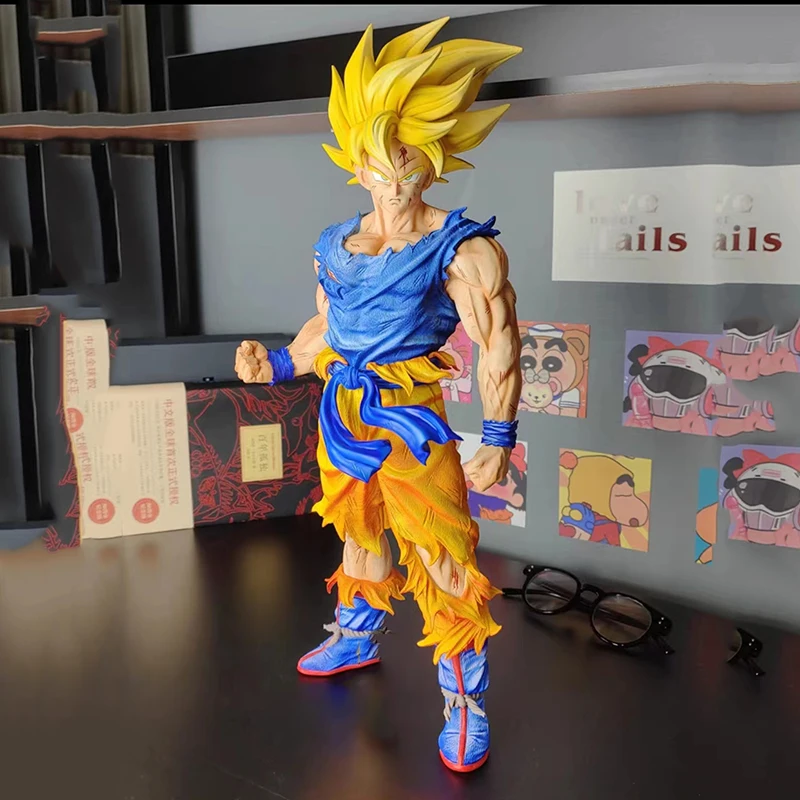 Boneco Em Resina Do Goku Super Sayajin 30 Cm - Dragon Ball Z