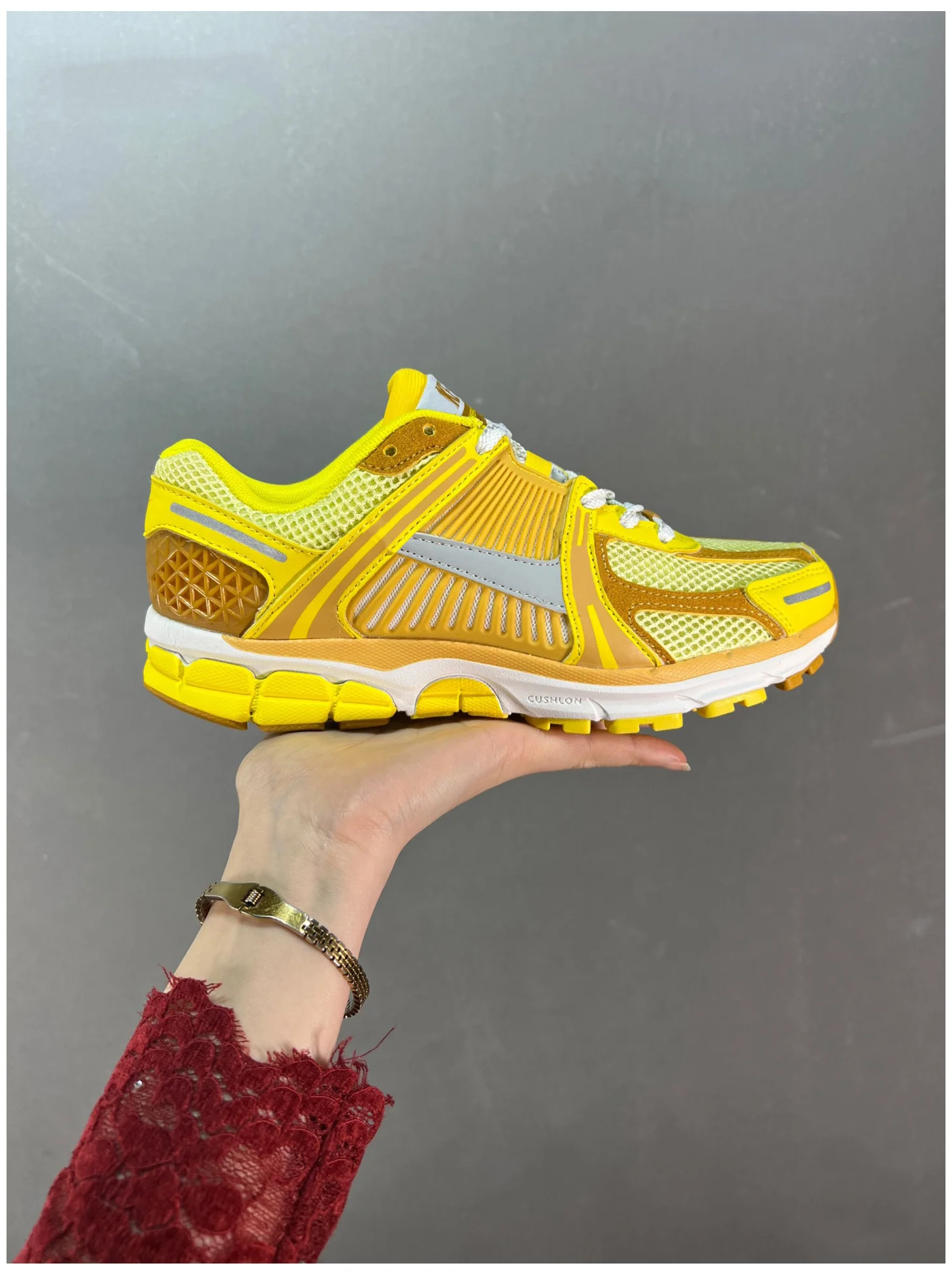 

Кроссовки мужские/женские сетчатые, дышащие классические, без шнуровки, для бега, прогулок, тенниса