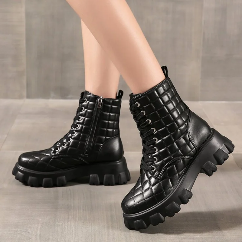 short Boots Women's Autumn Wear In The Tube To Increase The New Wild Spring and Autumn New High-top Fashion Short Boots Shoes