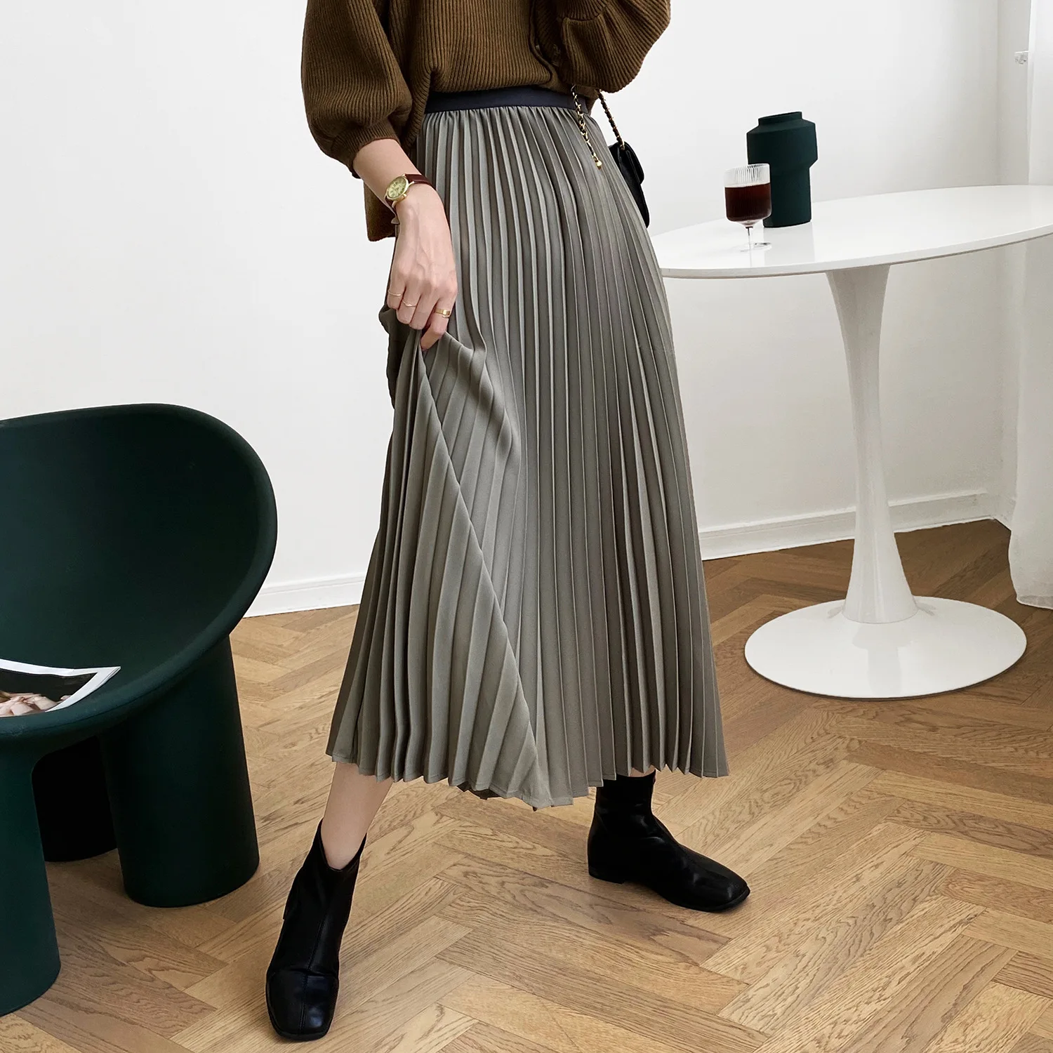 white skirt 2022 Spring Summer Korean Elegant Pleated Skirts Women High Waist Slim A-line Midi Skirt Solid All-match OL Mujer Faldas Moda tulle skirt