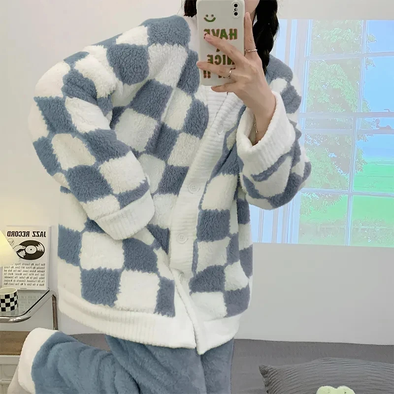 Thicker Women's Pajamas Warm Nightgown Winter Flannel Home Clothes Female Autumn Thick Coral Velvet Sleepwear Pijamas Set