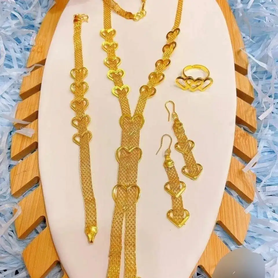 Рисунок 2 - Позолоченные Свадебные Ювелирные