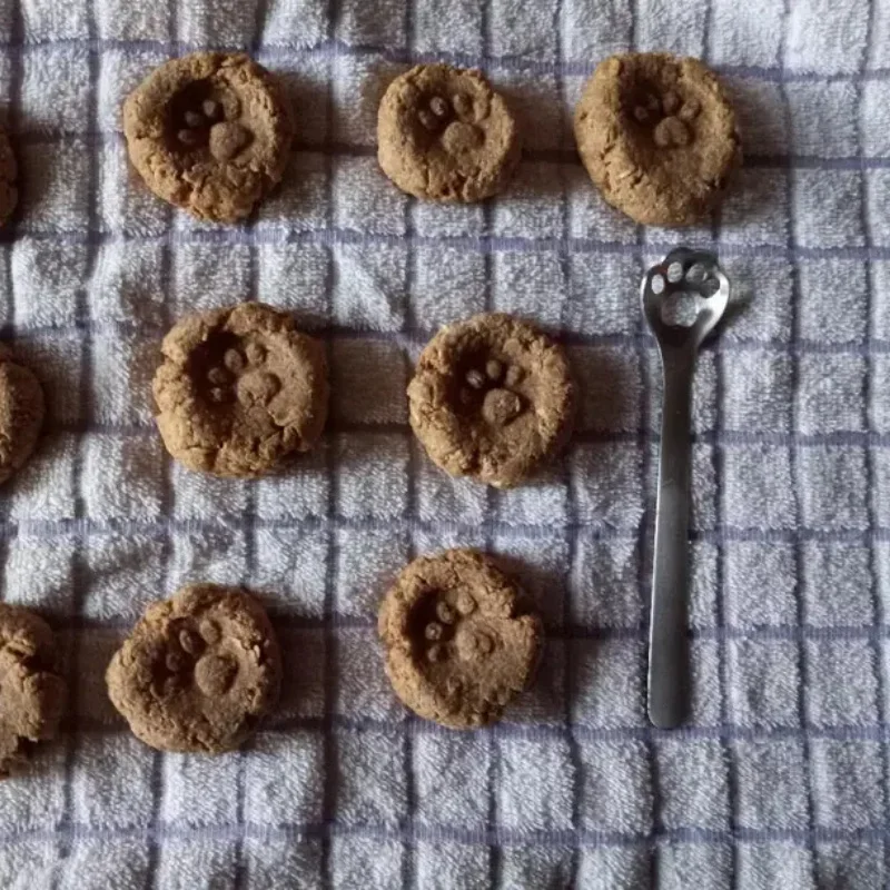 Stainless Steel Cat Paw Cookie Cutter - Perfect for Coffee, Sugar, and Ice Cream - Ideal Gift for Christmas, Clay Mold, Cake Mol