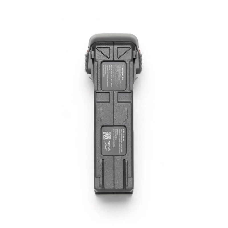 Trois batteries DJI Avata 2 rangées dans leur hub, solution parfaite pour les pilotes.