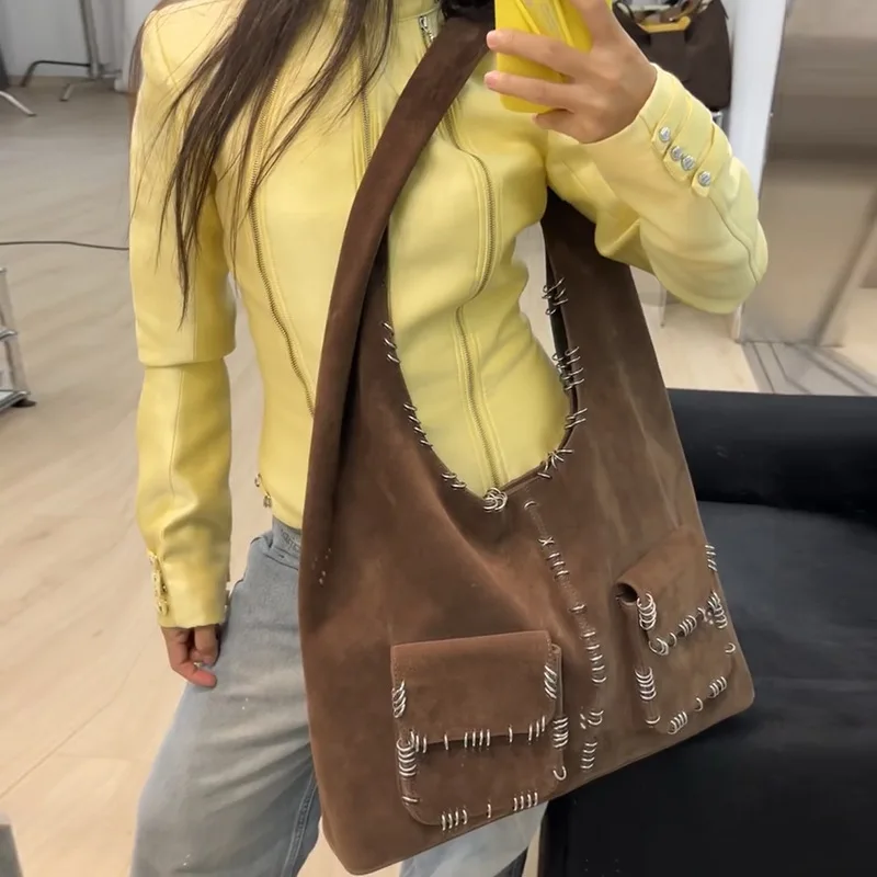 Faux Suede Large Capacity Tote Bags For Women Luxury Designer Handbags Purses 2024 New In Fashion Underarm Rivet Wide Shoulder