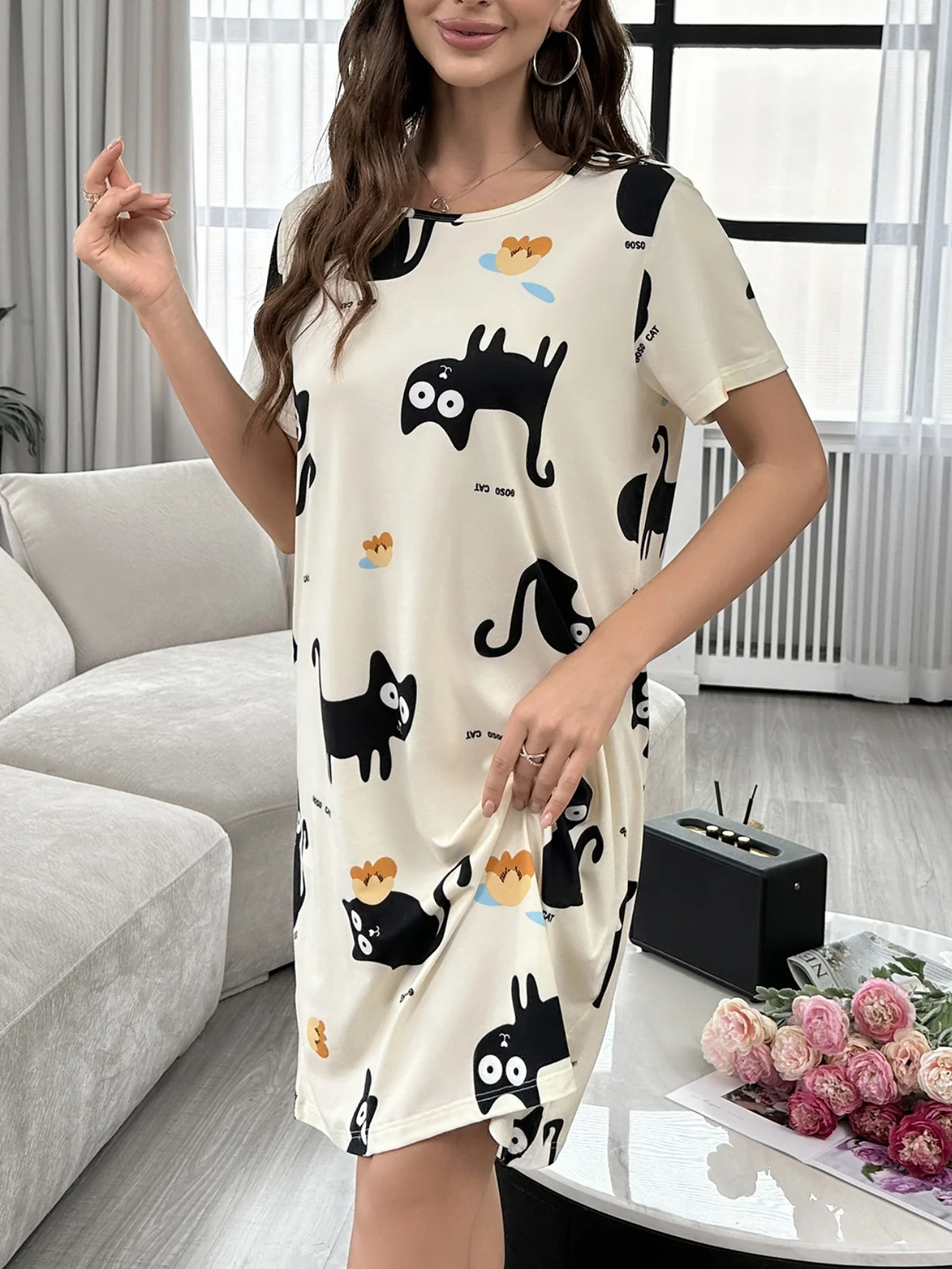Classic striped comfortable simple sweet pink nightgown for women's home wear nightgown