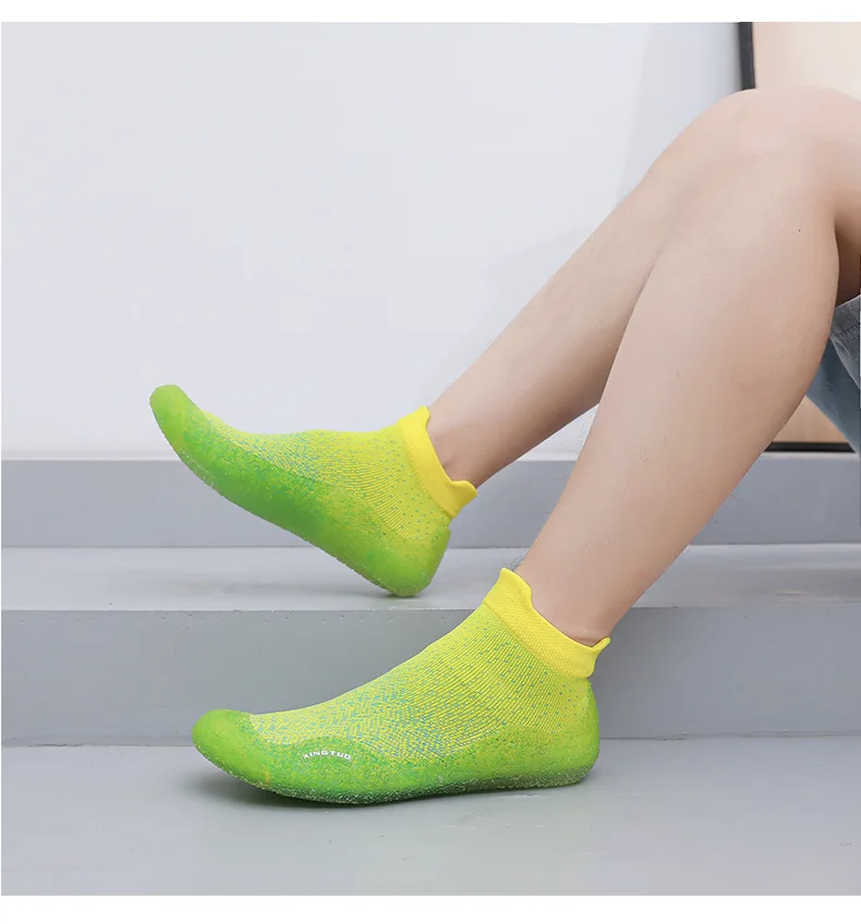 Beach Aqua Wading Water Shoes Children Adult Indoor Fitness Sports Yoga Shoes Lightweight Breathable Non-slip Upstream Sneakers