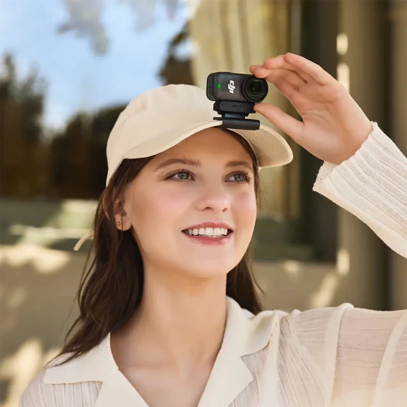 DJI 오즈모 나노 스탠다드 콤보 (64GB/128GB) 차세대 1/1.3인치 센서 143 ° 광시야각. 더 많은 오리지널 상품을 재고로 확보하세요