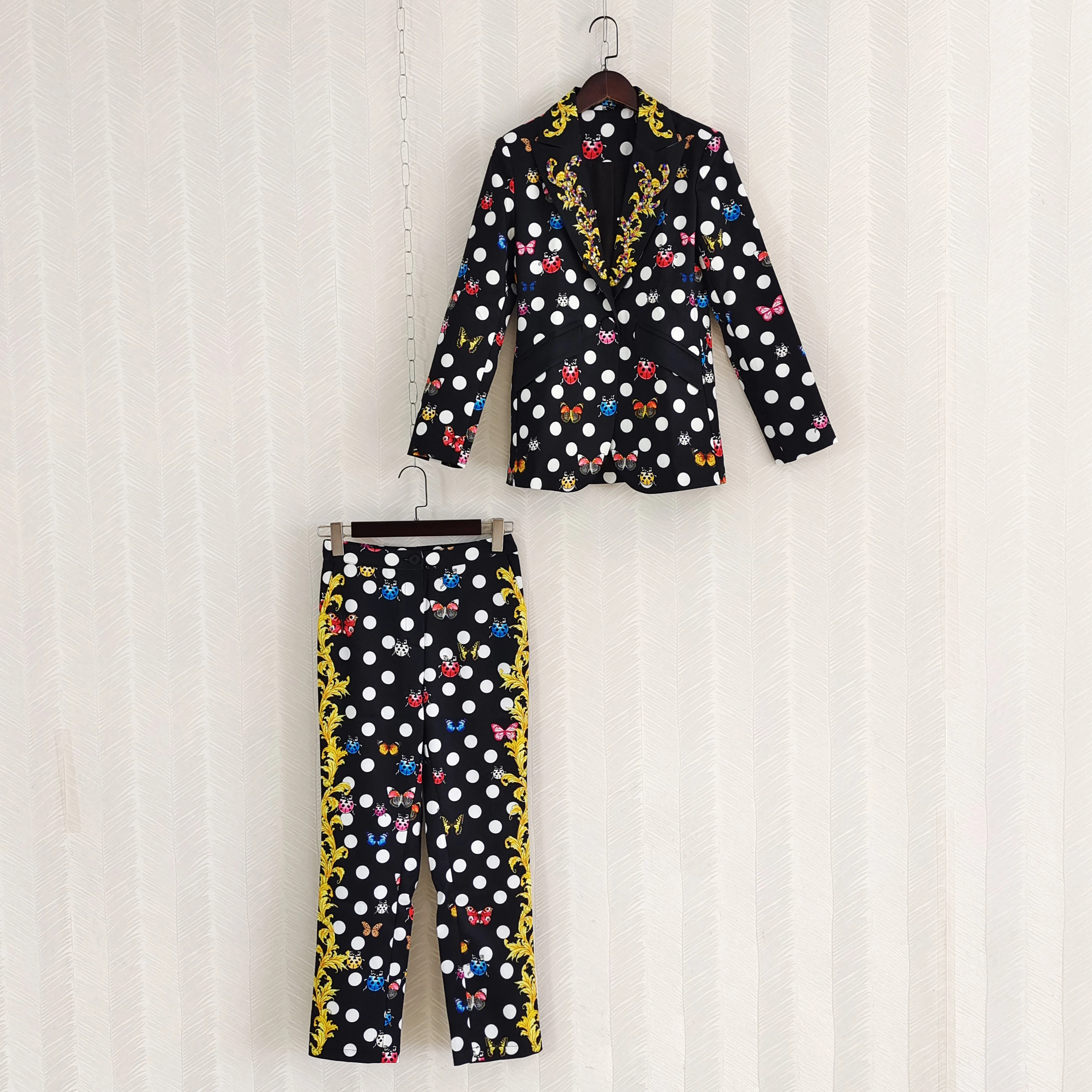 

Fashionable Age-Reducing Suit 2-Piece 2023 Autumn Woman Color Bump Dot Print Beaded Top High Waist Trousers