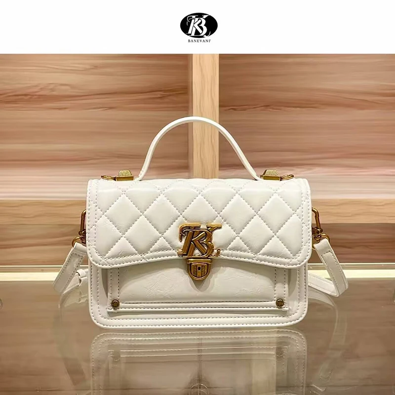 حقائب يد نسائية جديدة ذات جودة عالية، تتميز بتصميم...