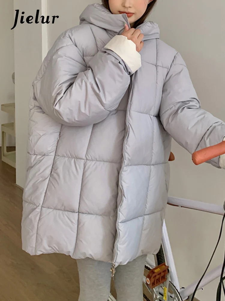 

Jielur Зимние новые свободные однотонные женские парки с капюшоном в Корейском стиле тонкие простые Модные женские длинные пуховики на молнии белые