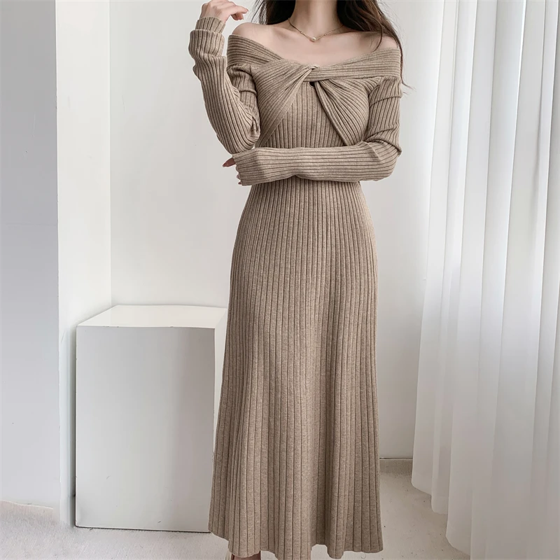 

Fashion Chic Off Shoulder Knitted Dress For Women Autumn Winter High End Design,Unique Slim Fitting Temperament Dresses