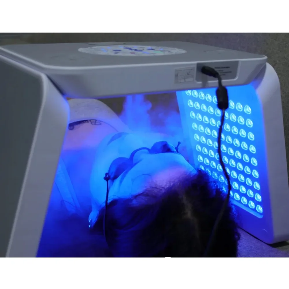 

New Arrival 7 Color Foldable Spray Facial PDT Device with Steam for Tighten Physical Heating