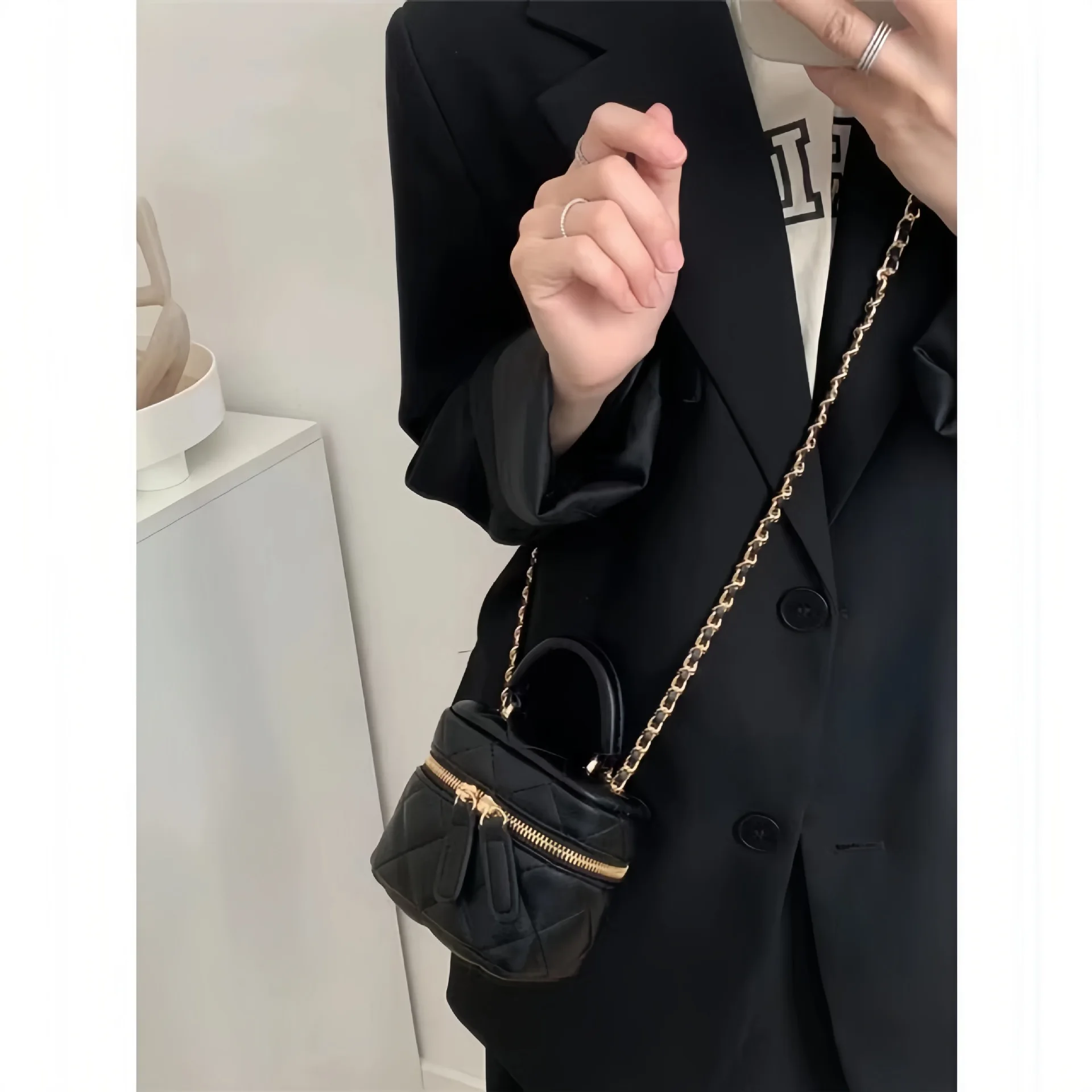 mini diamond grid chain small fragrance bag for women's new fashionable texture niche single shoulder crossbody bag Woman bags
