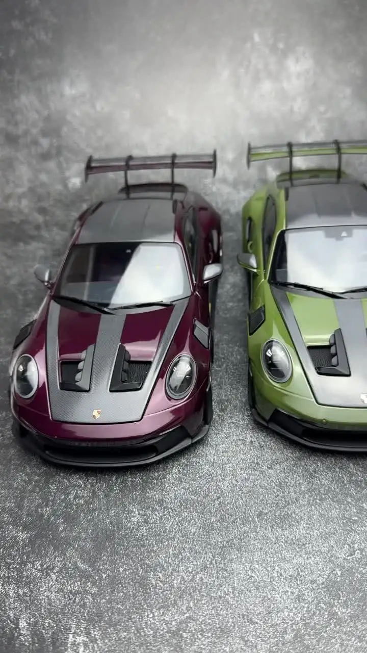 ミニシャンズ ダイキャストモデル 1:18 スケール 新しい 911 ダカール