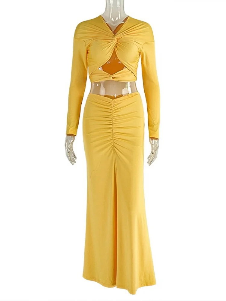 Wmstar Two Piece Set Women Wholesale A Unique Solid Color Pleated Cut Out with A Crop Top A Fitted Long Sleeved V Neck Suit