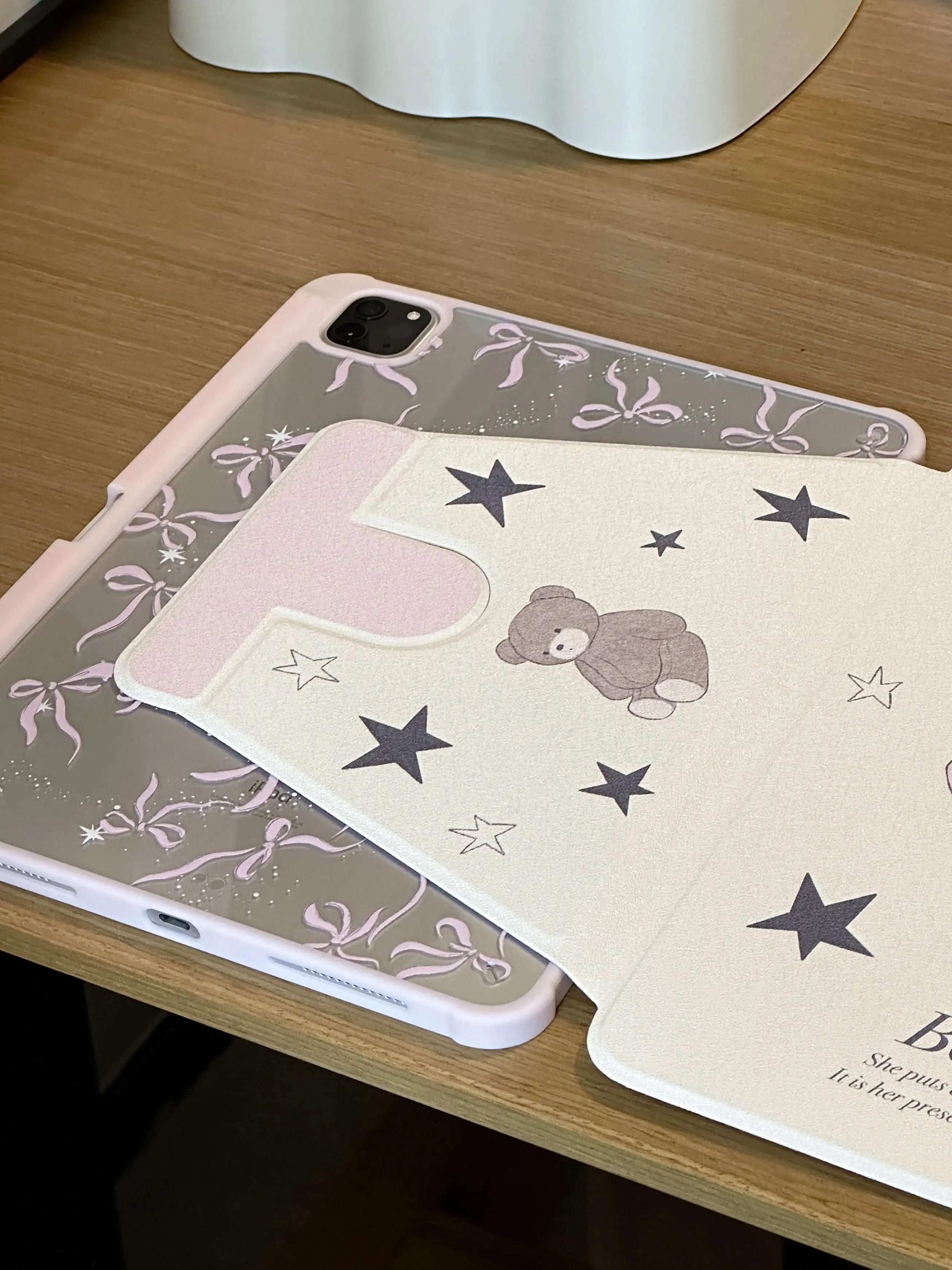 Bow Star Case for iPad