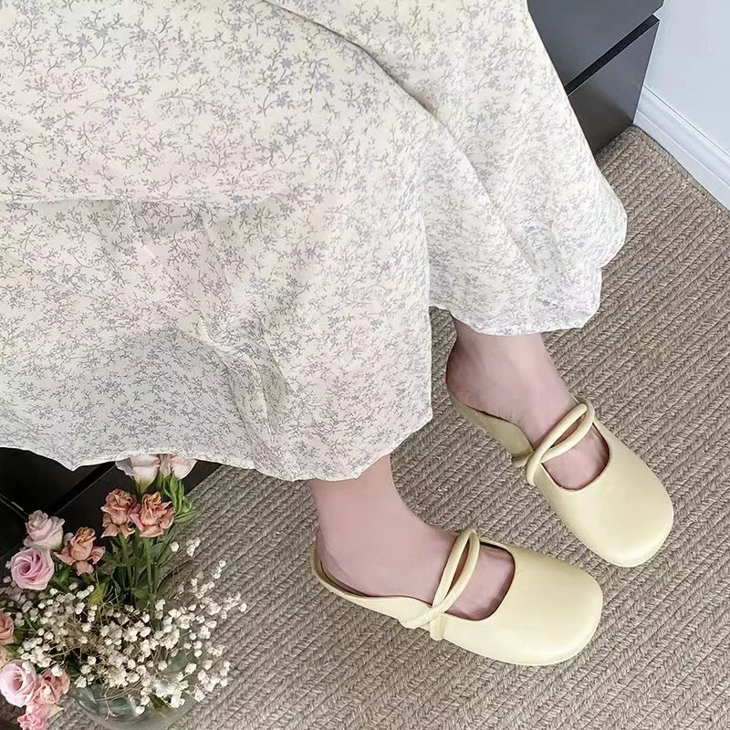 Women Sandals Summer Fashion EVA Lightweight Outdoor Women's Shoes Anti Slip Thick Sole Beach Slides Girls' Garden Shoes 6