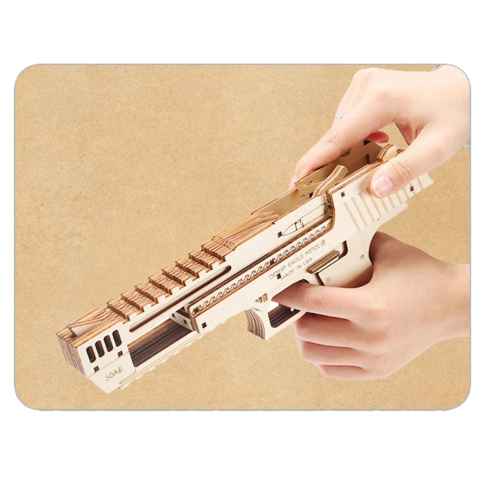 Pistolet en bois à élastique - à construire - cadeau éducatif enfant