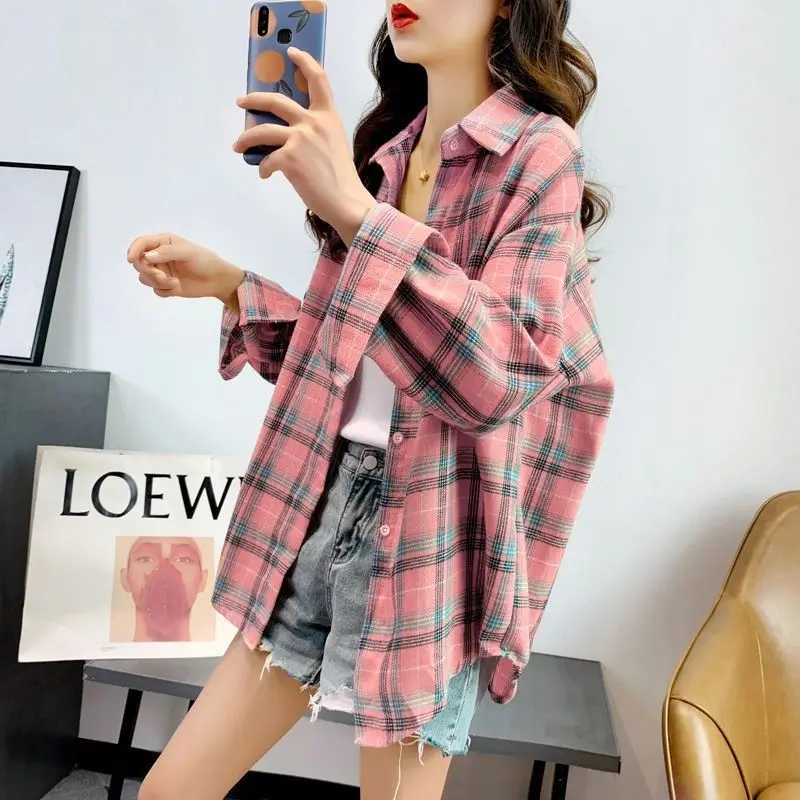 Fashion Spliced Button Irregular Plaid Shirts Female Clothing 2023 Autumn New Loose All-match Tops Asymmetrical Blouses