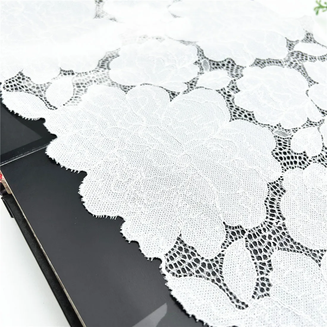 3y/lot Width 23.50cm White Shimmer Foil Elastic Stretch Lace Trim 2