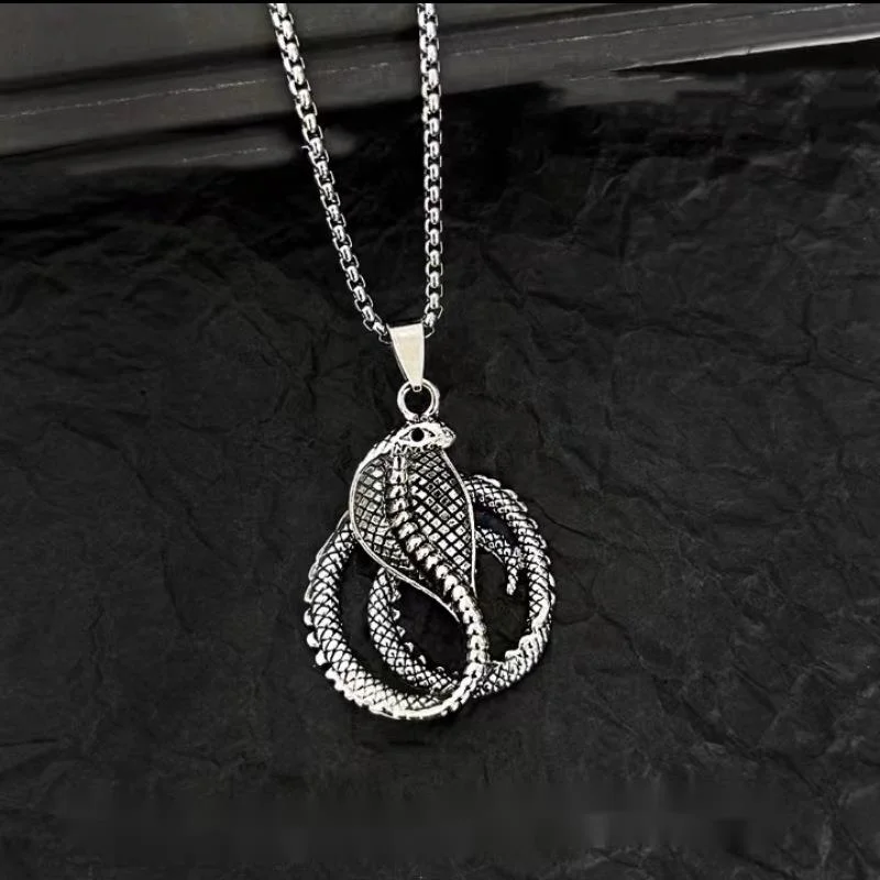 Explosive Cobra Necklace Fashion All Match Personality Snake Pendant Spirit Snake Temperament Version Of Jewelry_voghion.com