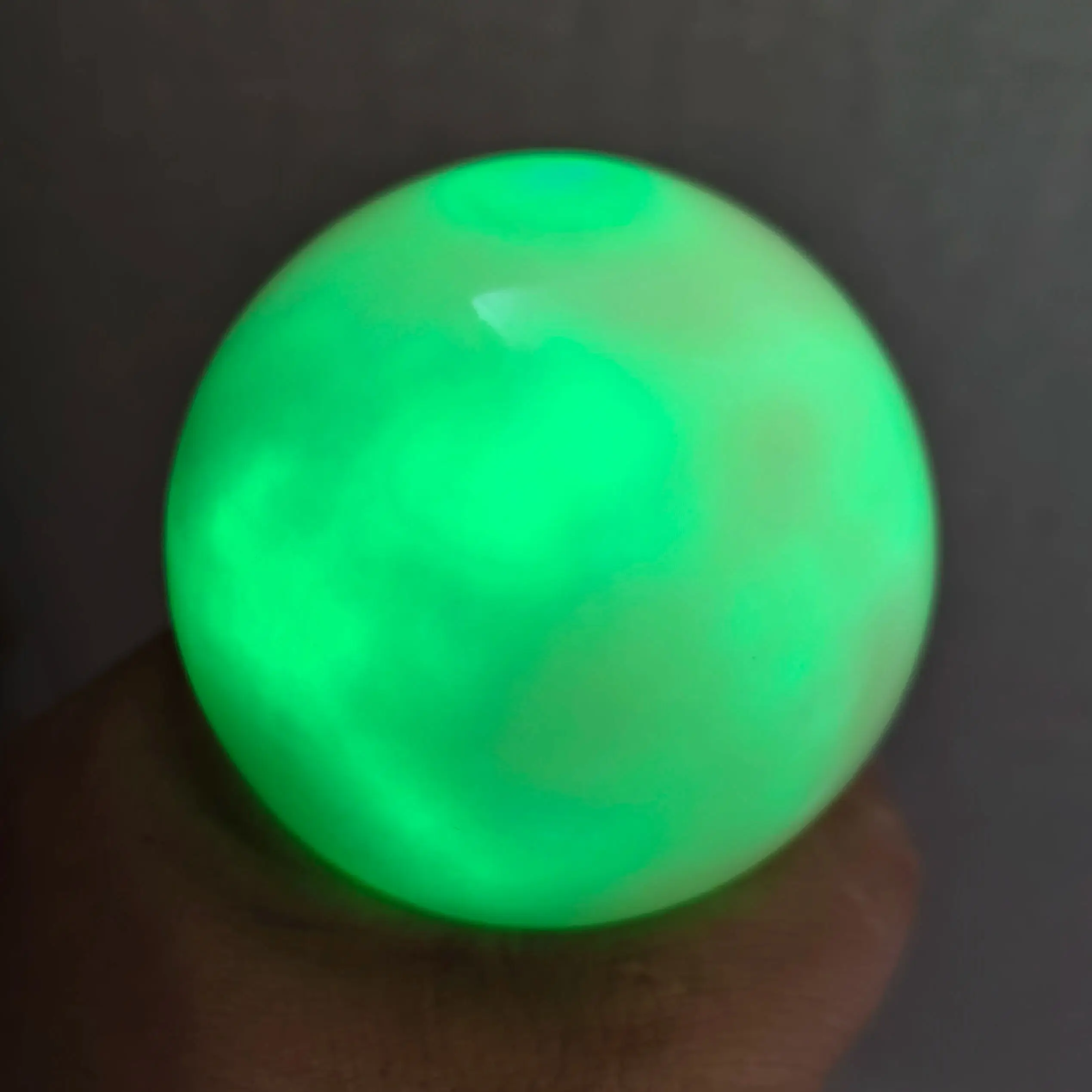 calcite glow glow in the dark