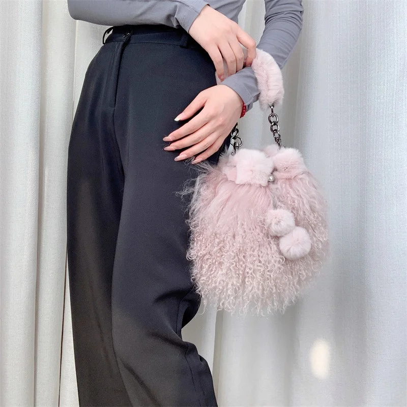 Ladies New Solid Color Fur Bag Beach Wool Fur Spliced Rabbit Hair Tote Bag Temperament Ladies Large Capacity Bucket Bag